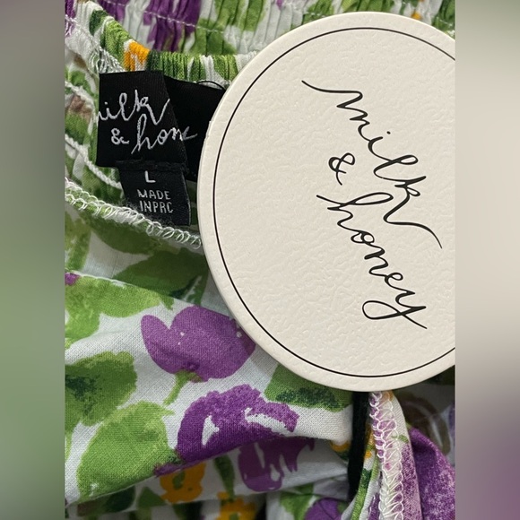 MILK & HONEY LA PUFF SLEEVE MINI FLORAL DRESS SIZE: LARGE NWT - Picture 8 of 9